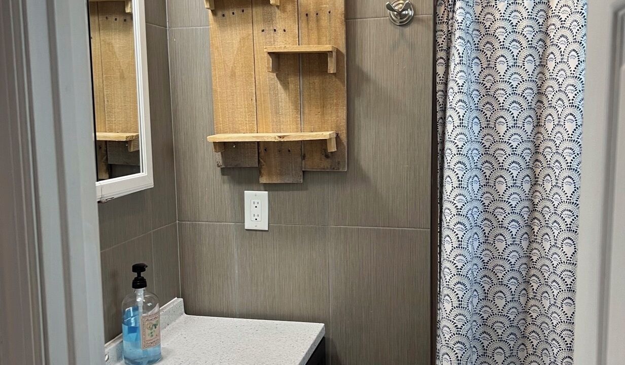 Photo of Bathroom in Royal Poinciana