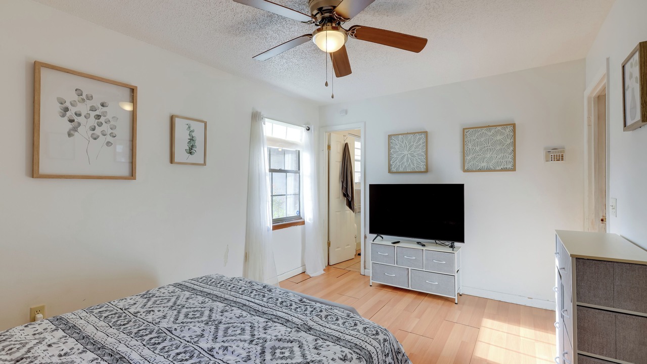 Photo of Bedroom in Fellowship