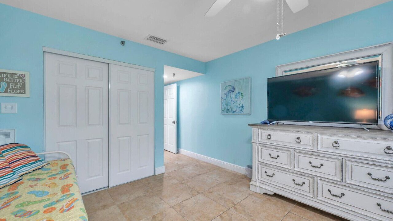 Photo of Bedroom in Redington Shores