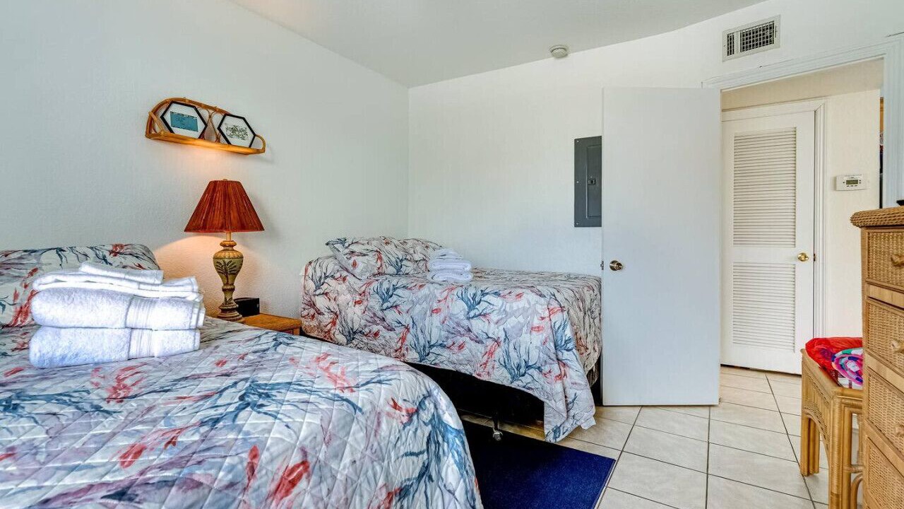 Photo of Bedroom in Redington Beach