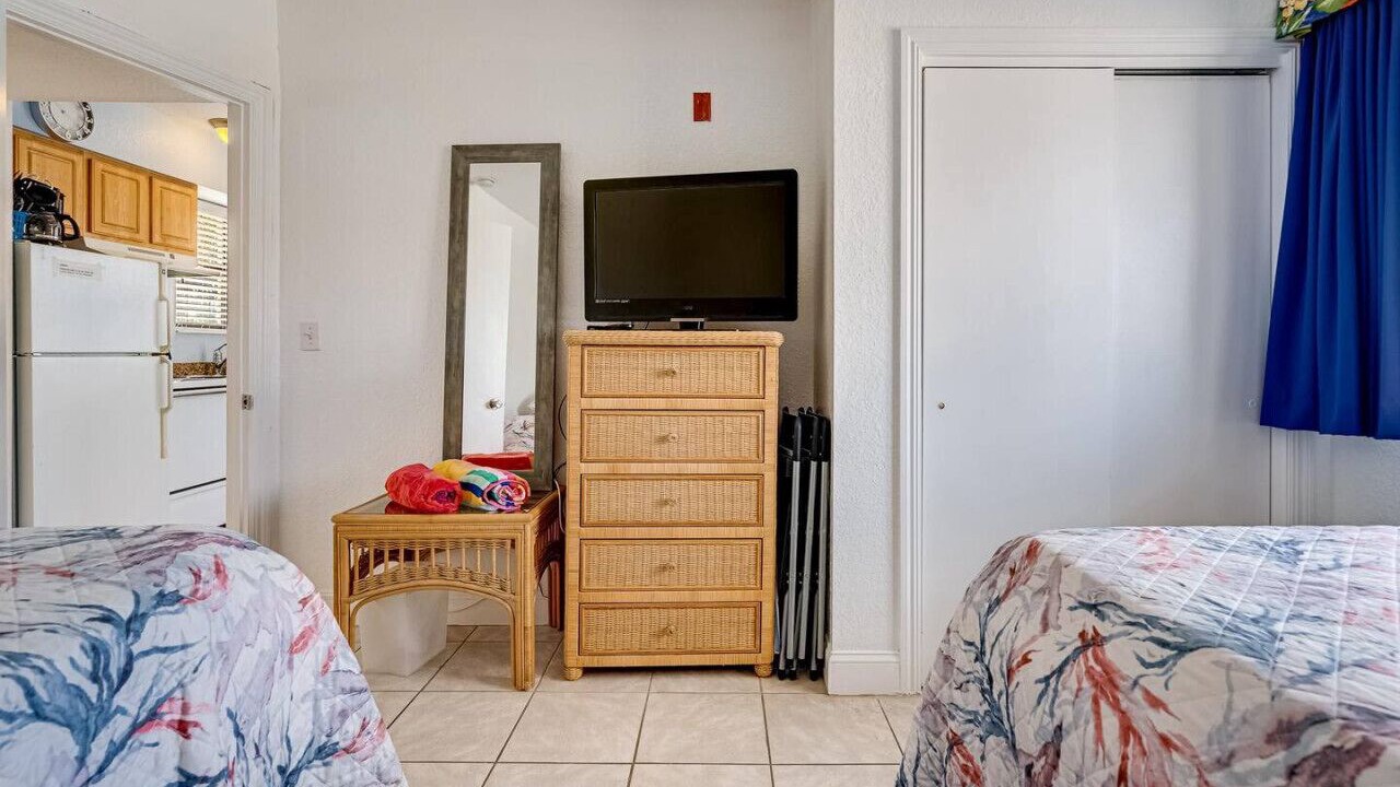 Photo of Bedroom in Redington Beach