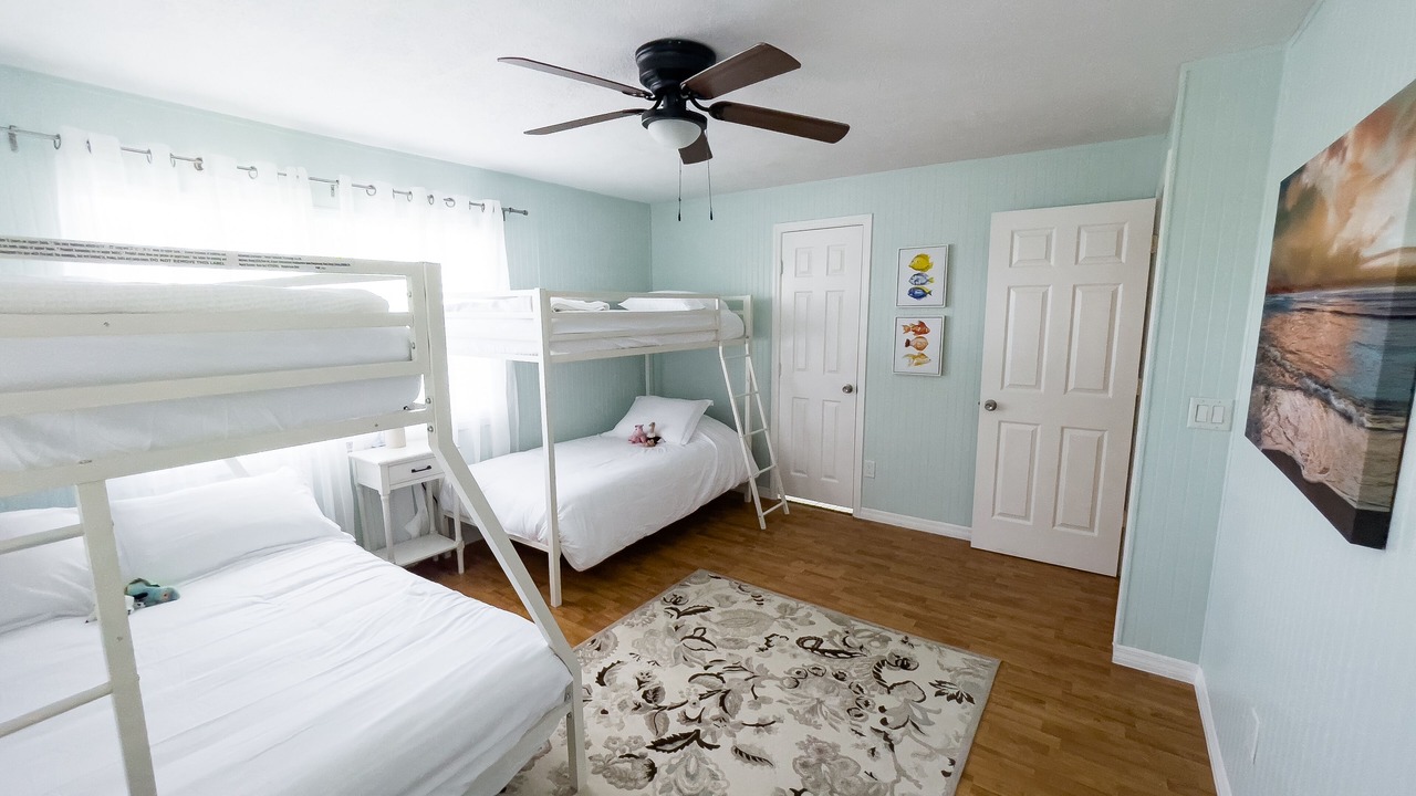 Photo of Bedroom in Jensen Beach