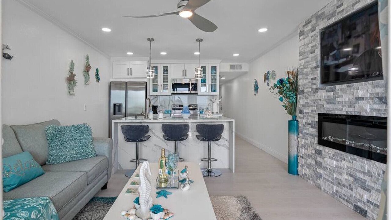 Photo of Livingroom in Rocky Point