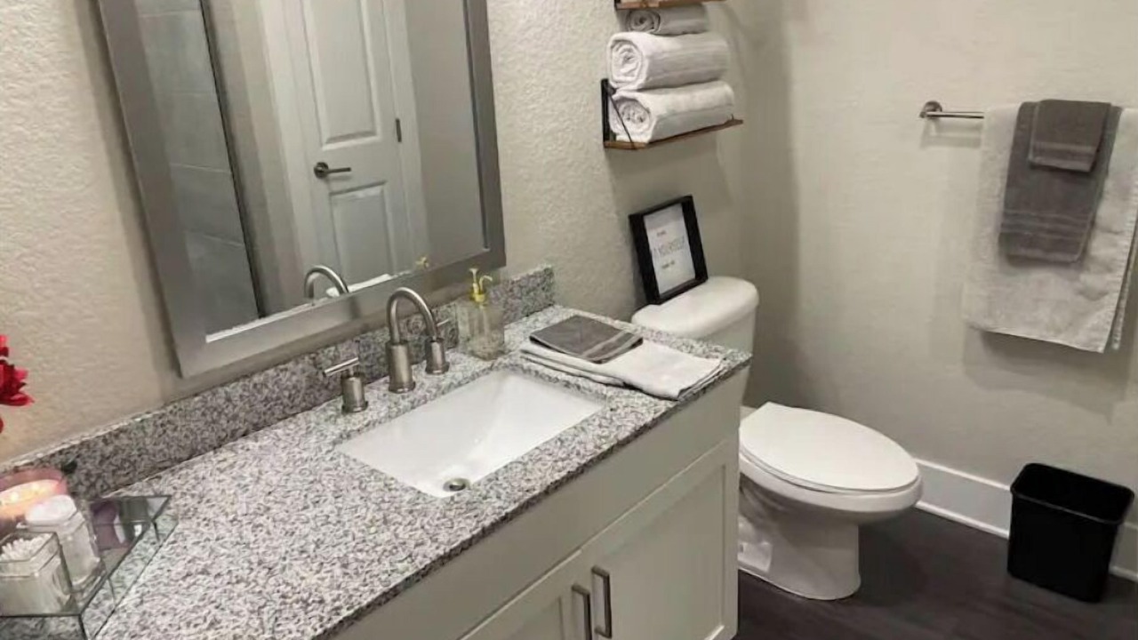 Photo of Bathroom in Indian Ridge