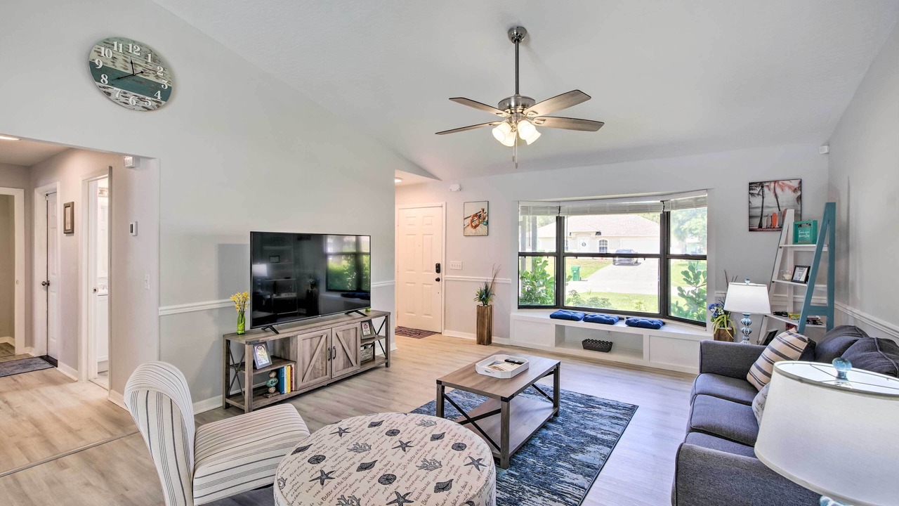 Photo of Livingroom in Sebastian Highlands
