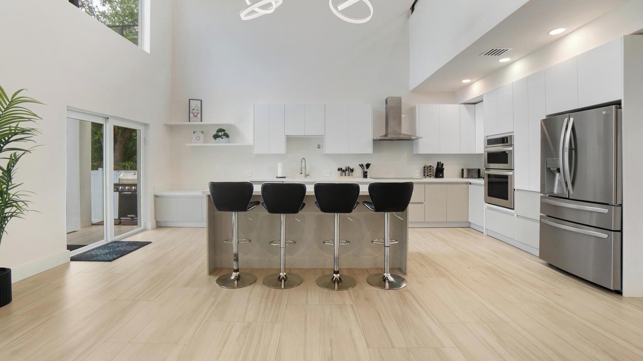 Photo of Kitchen in Biscayne Park