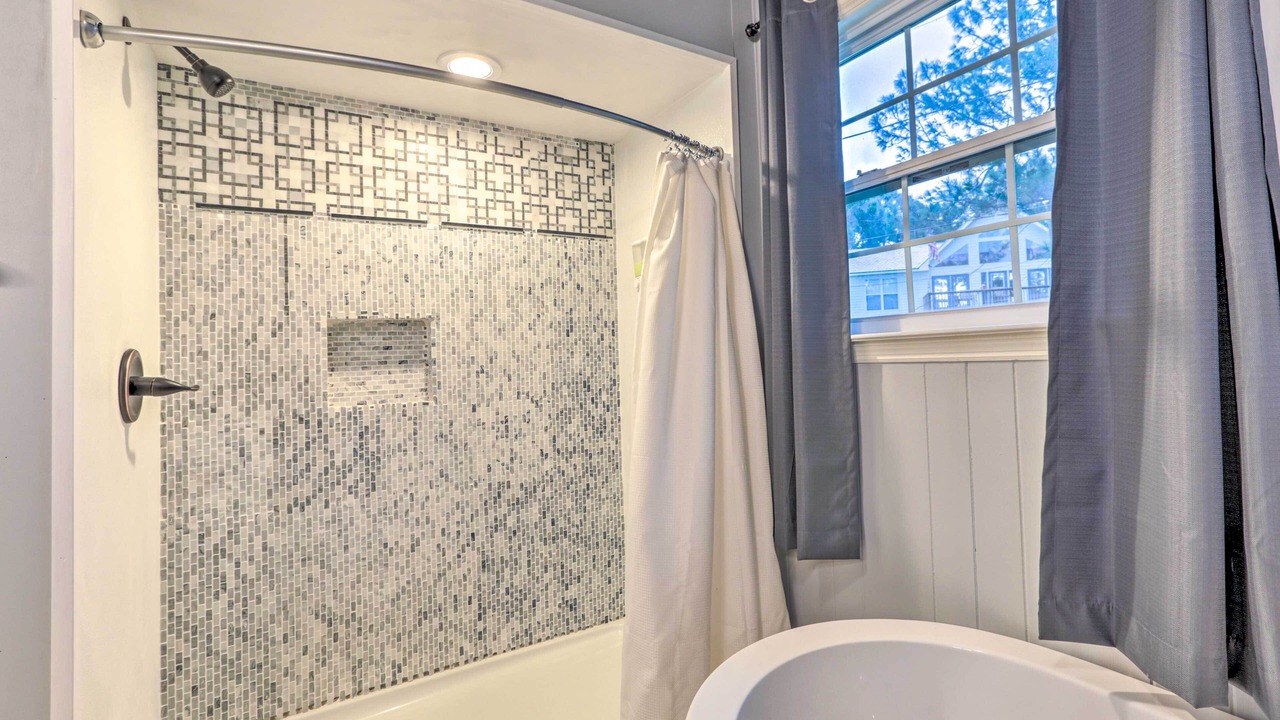Photo of Bathroom in Ochlockonee Bay
