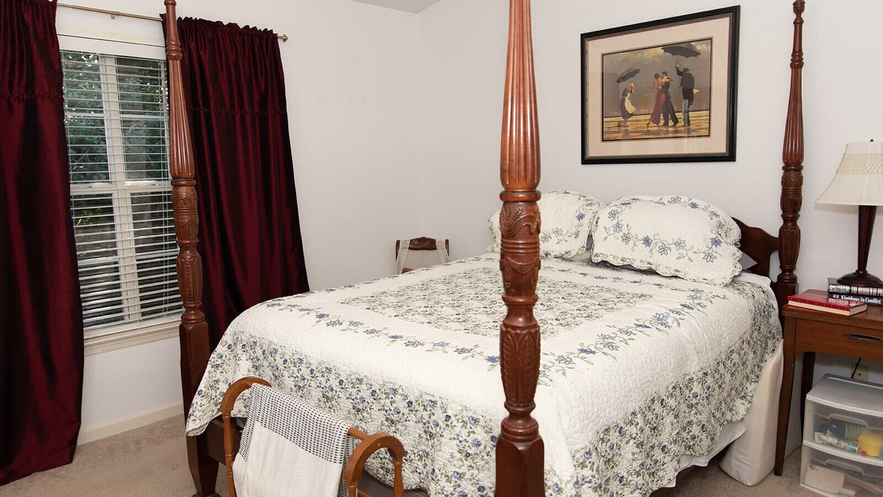 Photo of Bedroom in Tallahassee
