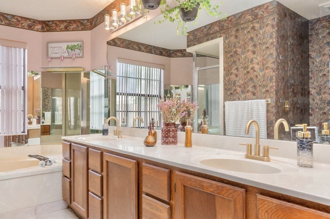 Photo of Bathroom in Northeast Pensacola
