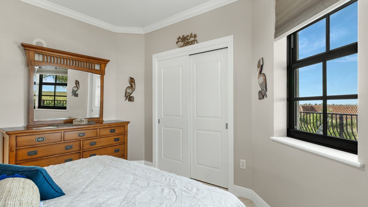 Photo of Bedroom in Cape Harbour