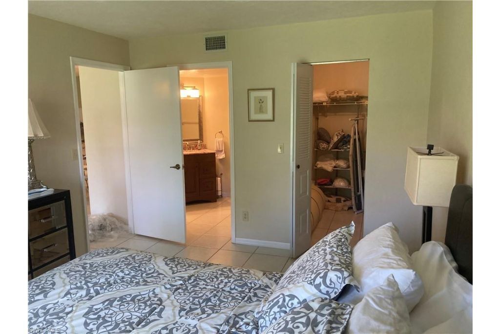 Photo of Bedroom in Kings Lake