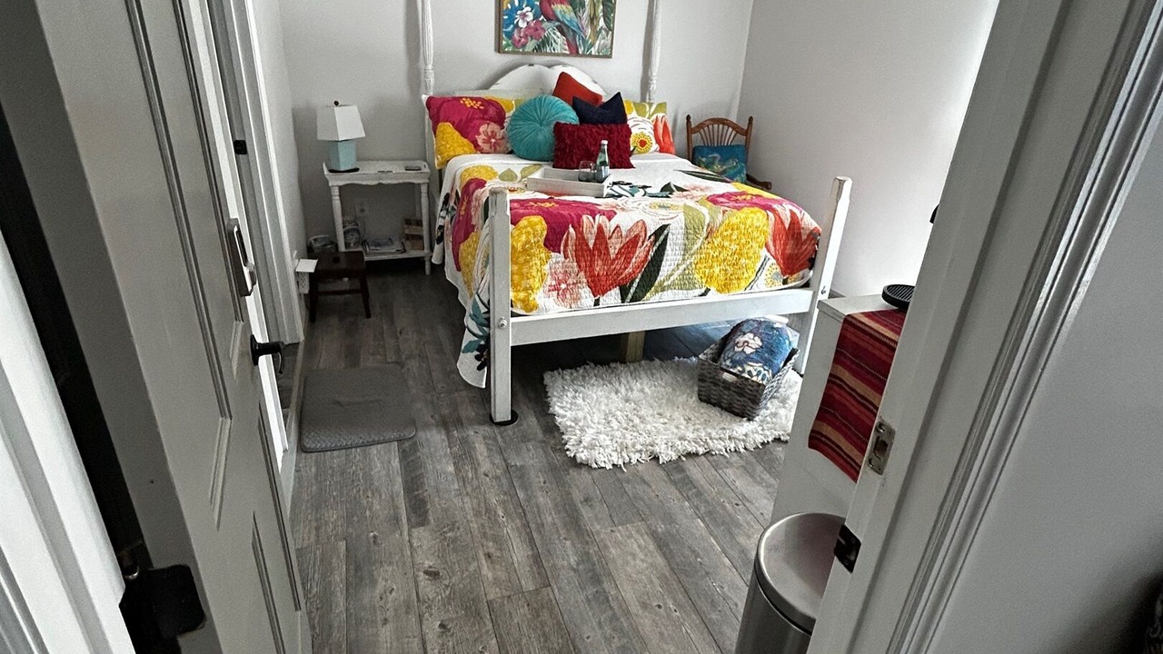 Photo of Bathroom in Old East Hill