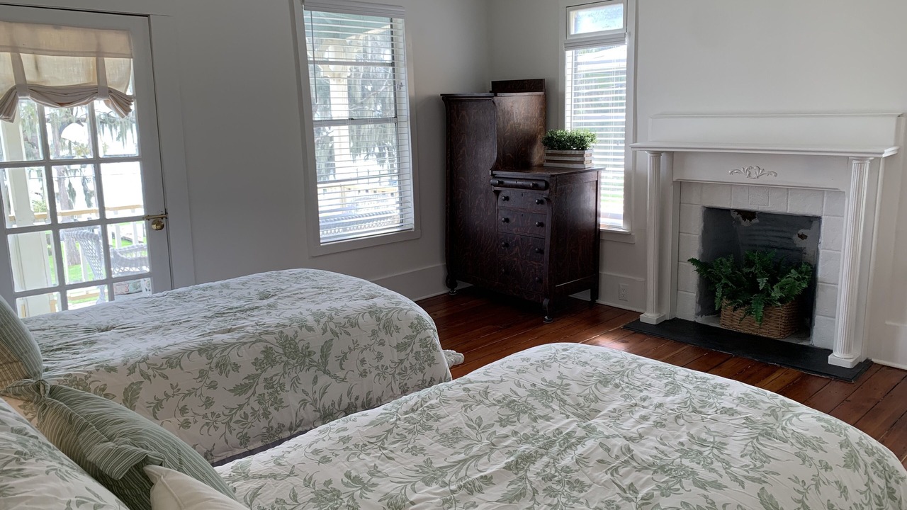 Photo of Bedroom in Palatka