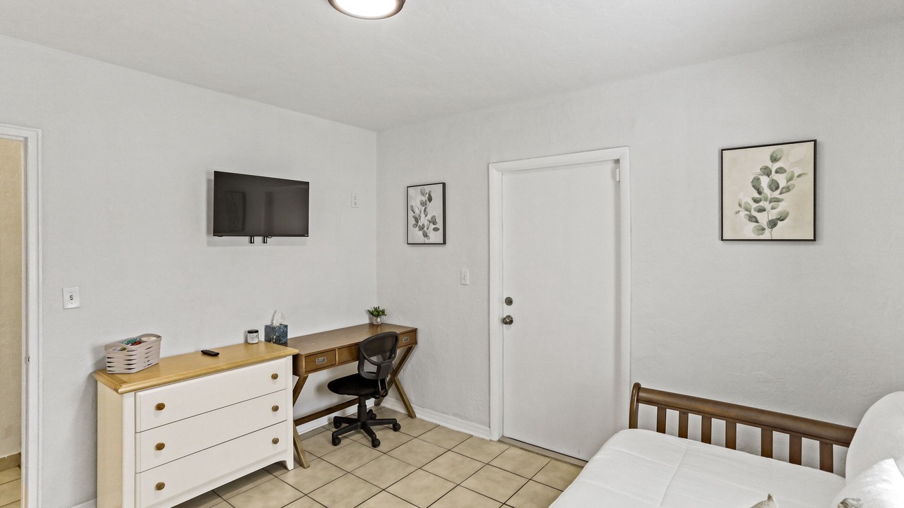 Photo of Bedroom in Coral Terrace