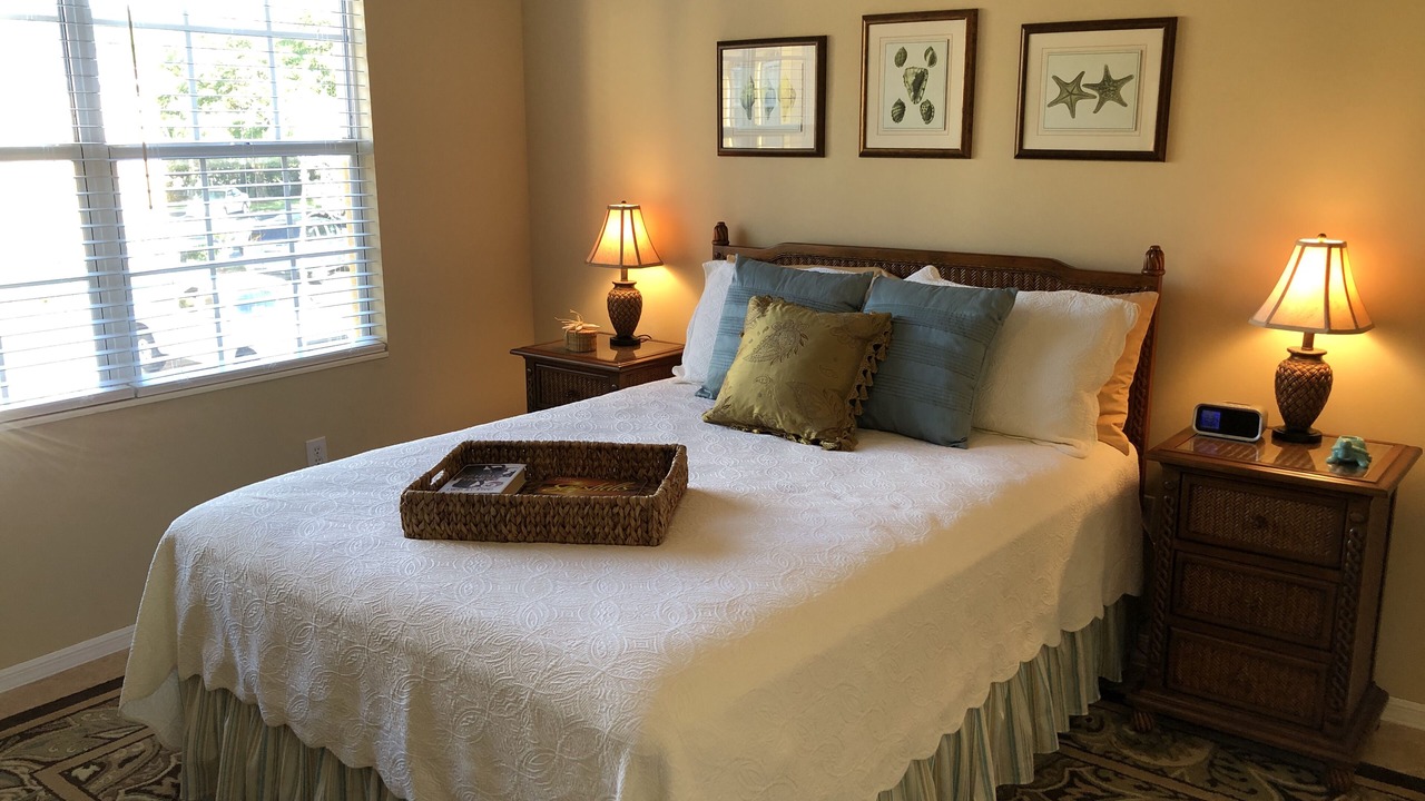 Photo of Bedroom in Iona