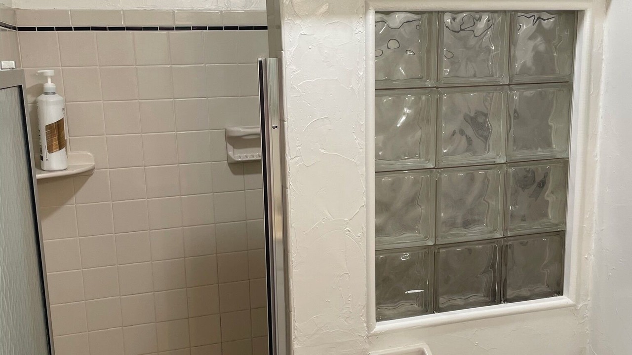 Photo of Bathroom in Tavares