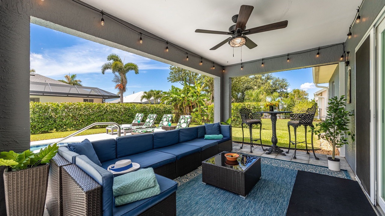 Photo of Outdoor in Pelican