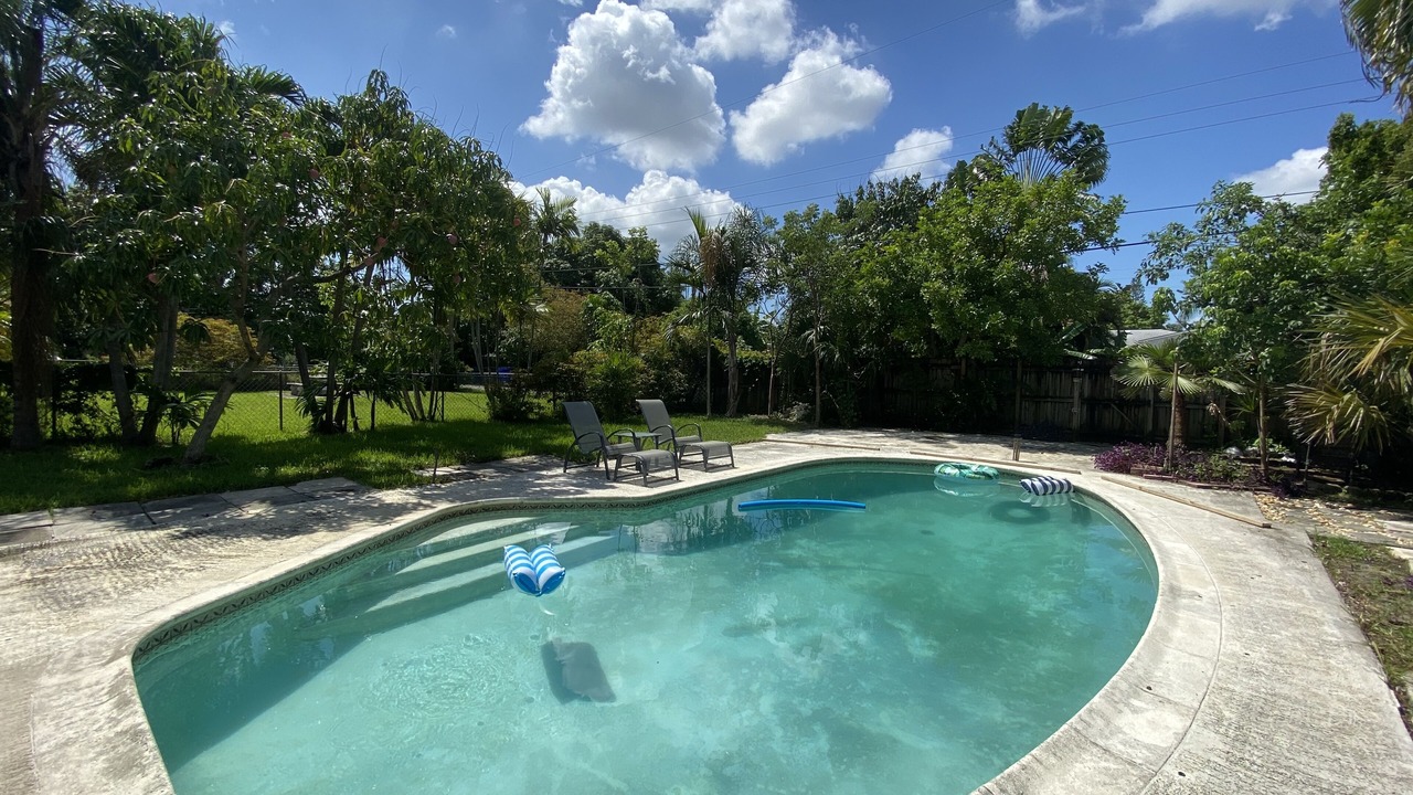 Photo of Outdoor in North Central Hollywood