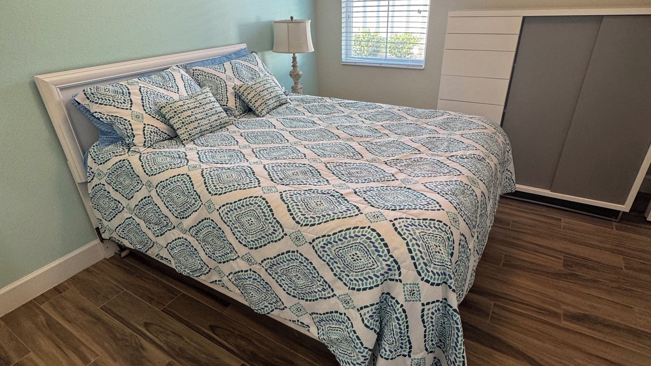 Photo of Bedroom in Daytona Beach