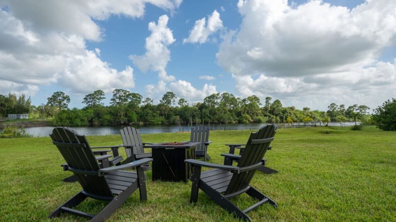 Photo of Outdoor in Palm City