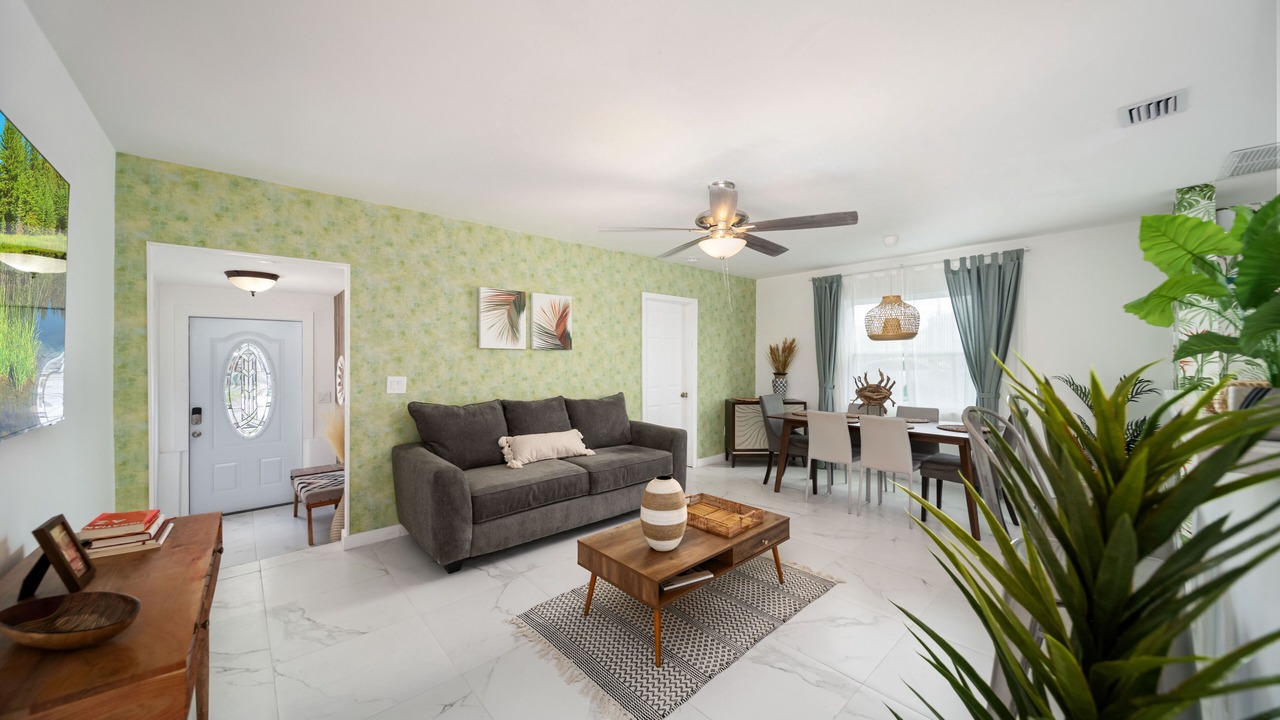 Photo of Livingroom in Little Havana