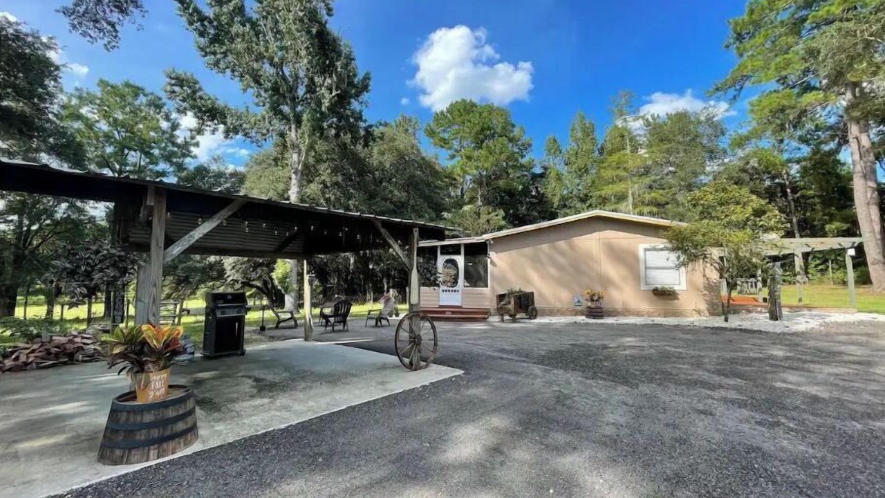 Photo of Patio Balcony in High Springs