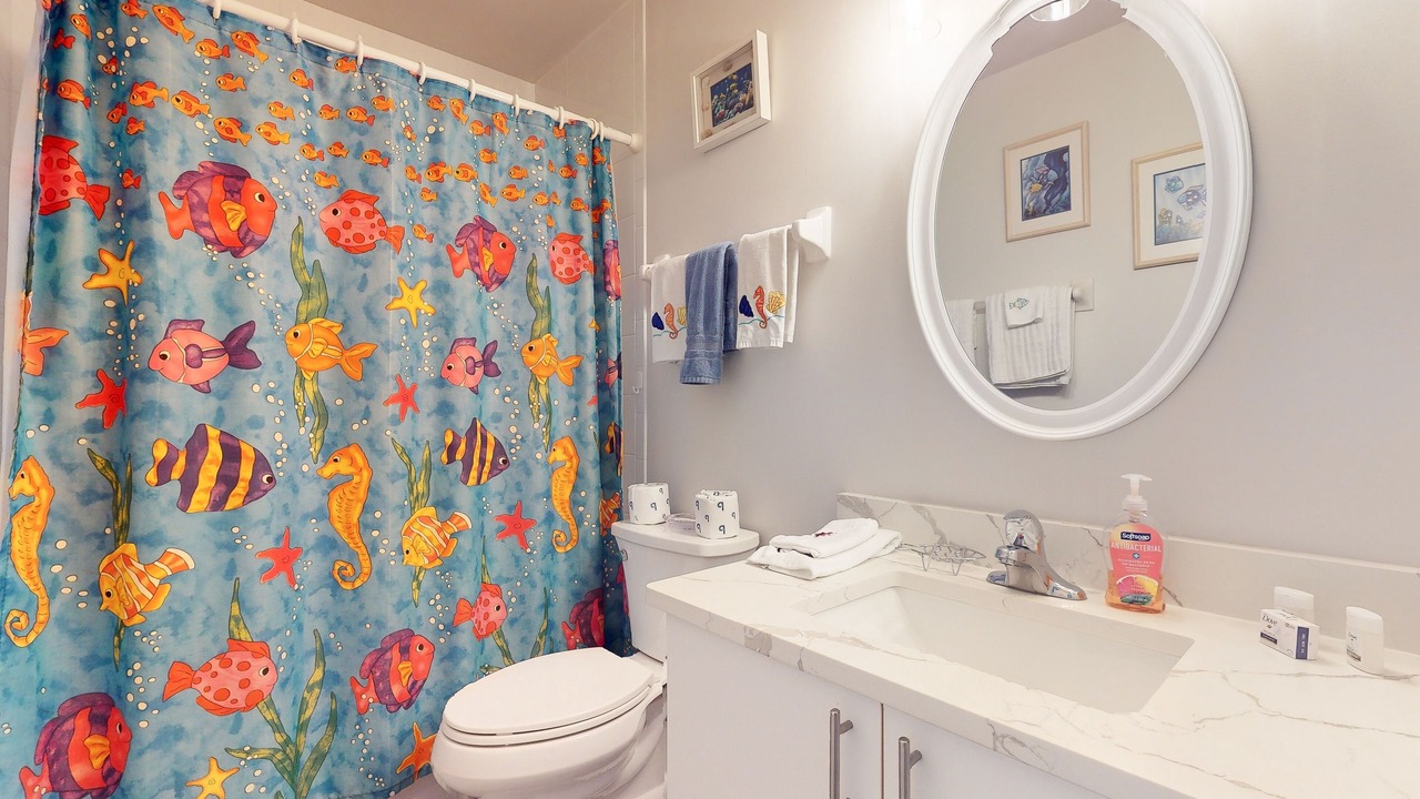 Photo of Bathroom in Vanderbilt Beach