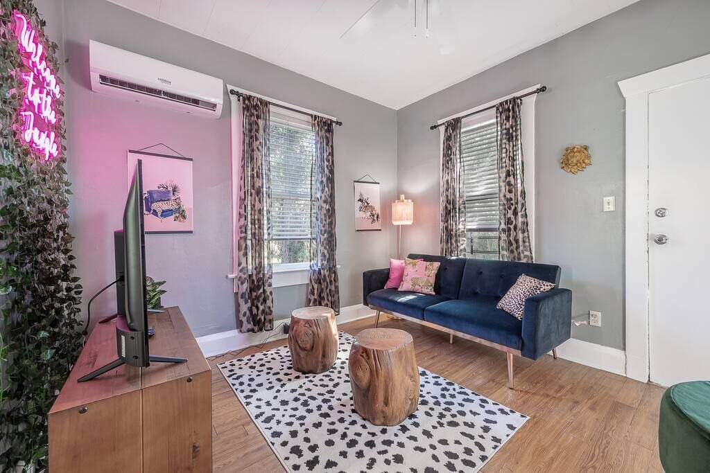 Photo of Bedroom in Seminole Heights