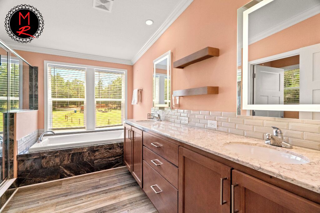 Photo of Bathroom in Brooksville