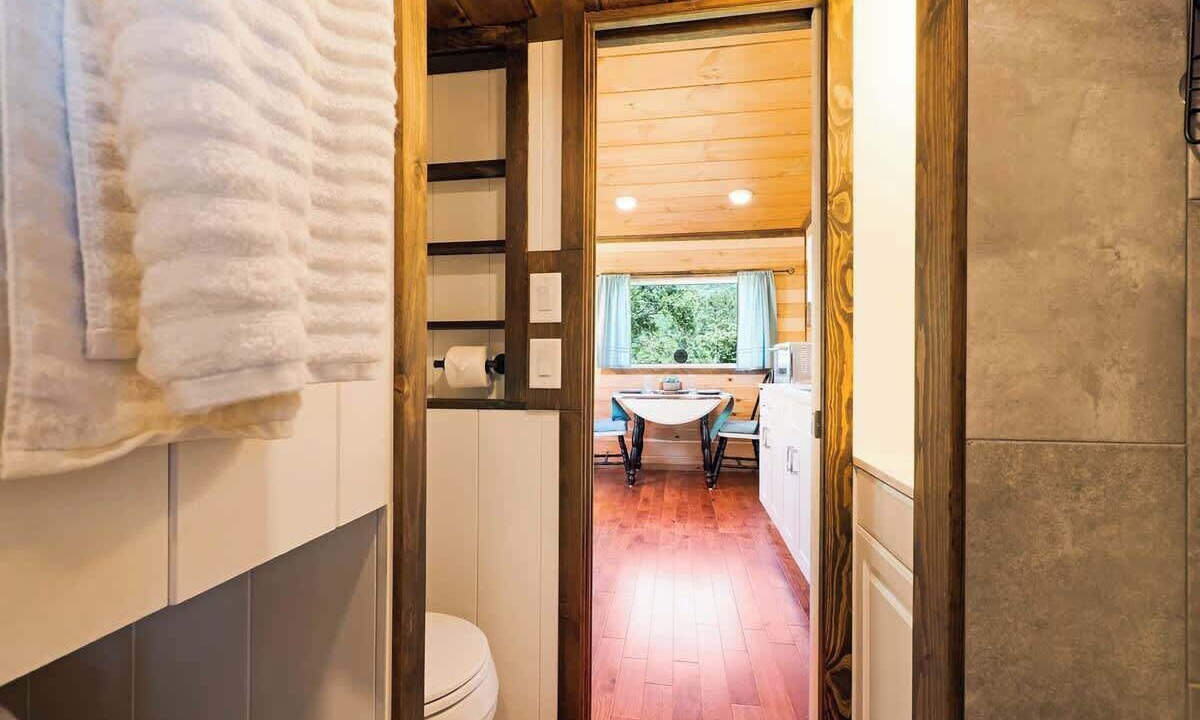 Photo of Bathroom in Wildwood