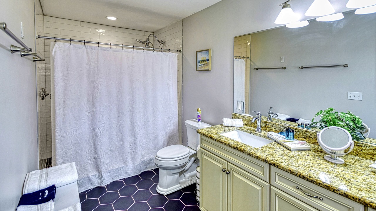 Photo of Bathroom in Killearn Estates