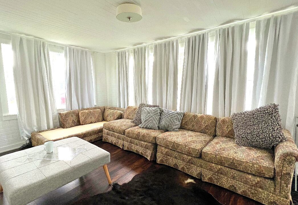 Photo of Livingroom in Navy Point