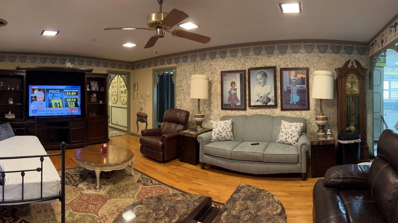Photo of Livingroom in Live Oak