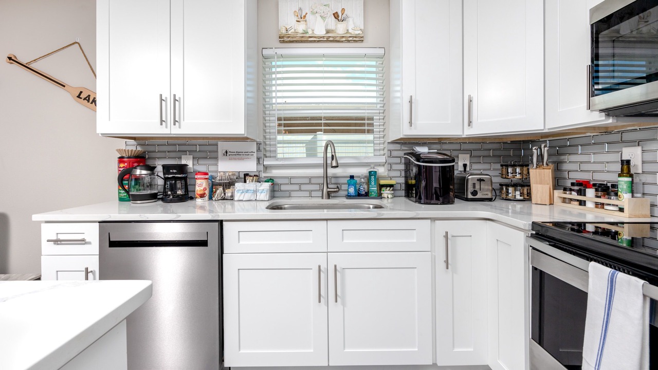 Photo of Kitchen in Lake Shore Estates