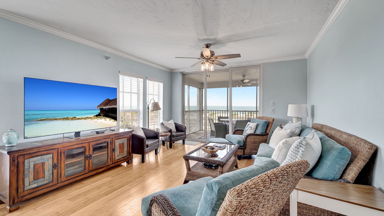 Photo of Livingroom in Palm Island