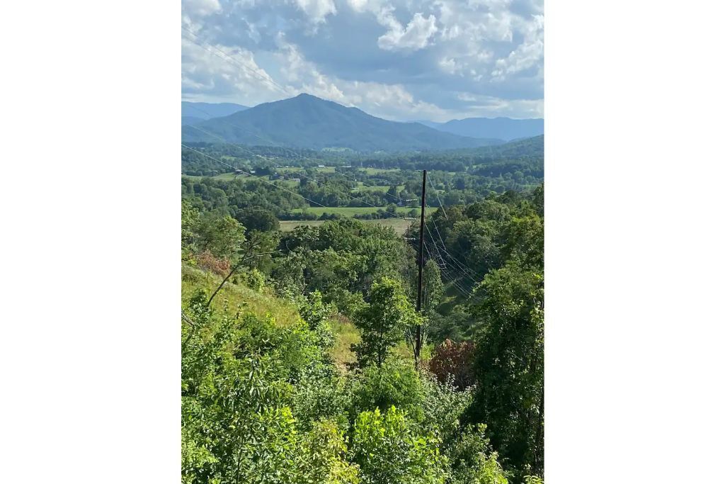 Photo of Others in Sevierville