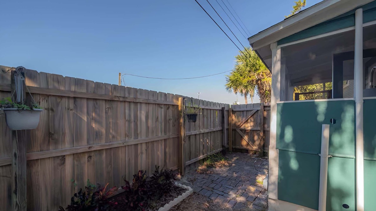 Photo of Others in South Seminole Heights