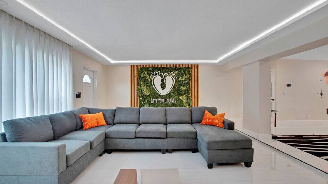 Photo of Livingroom in Pembroke Pines