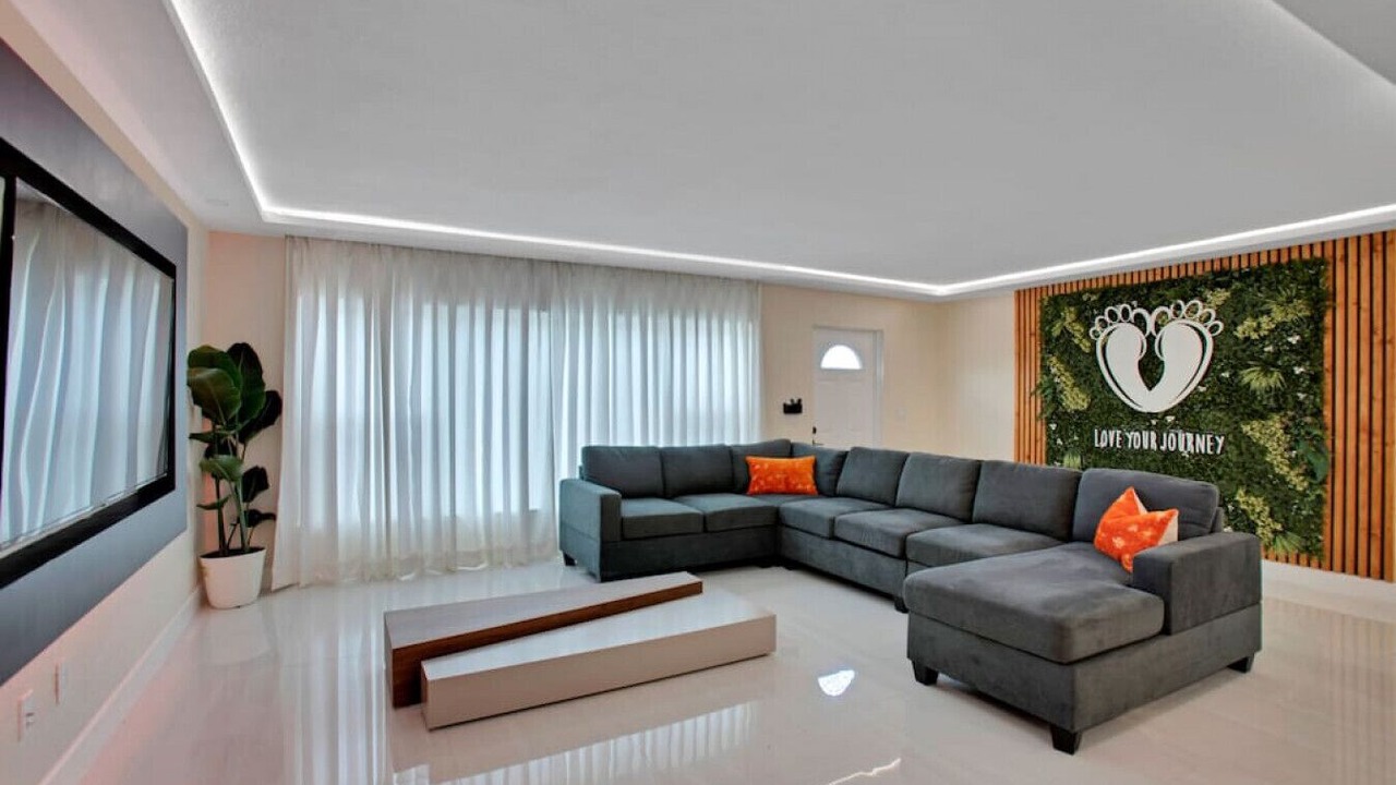 Photo of Livingroom in Pembroke Pines