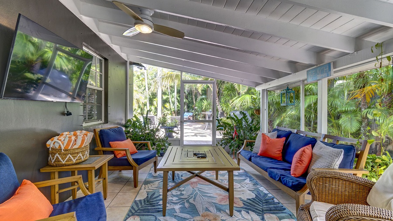 Photo of Outdoor in Poinsettia Heights