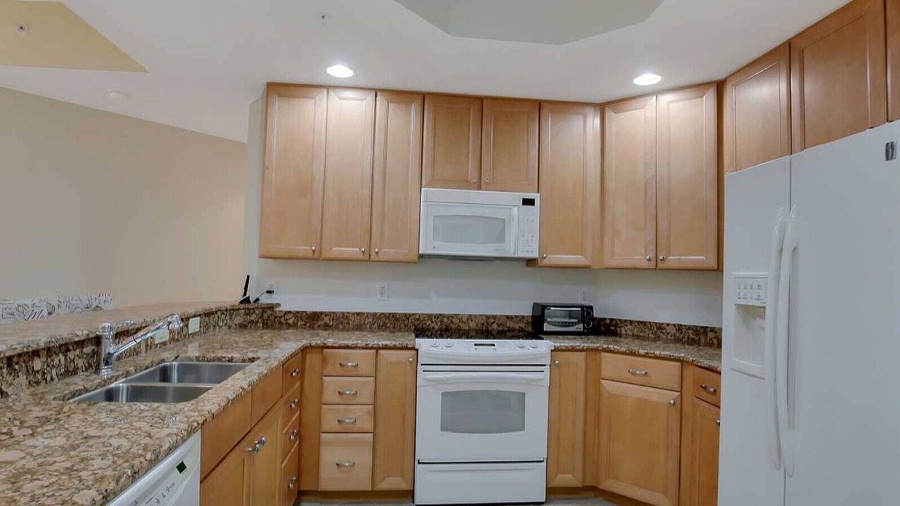 Photo of Kitchen in Cape Harbour