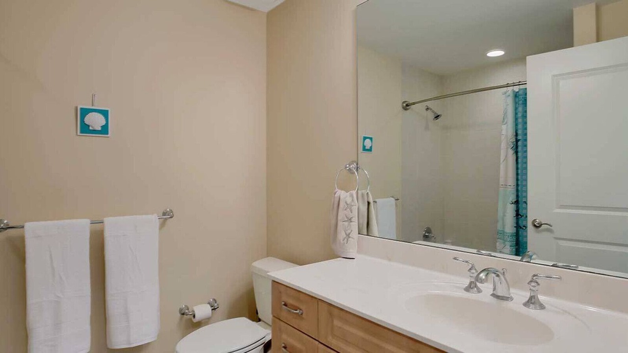 Photo of Bathroom in Cape Harbour