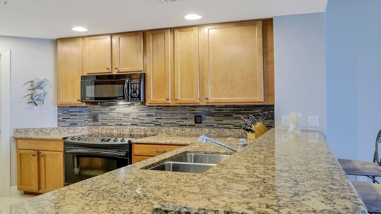 Photo of Kitchen in Cape Harbour