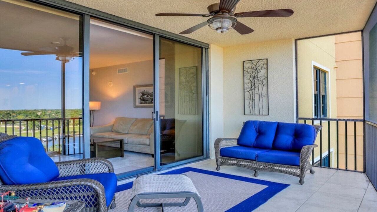 Photo of Livingroom in Cape Harbour