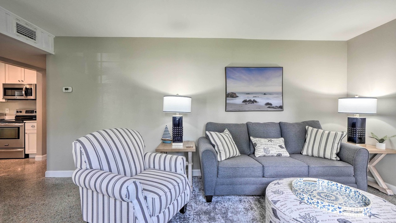 Photo of Livingroom in Bay Crest Park