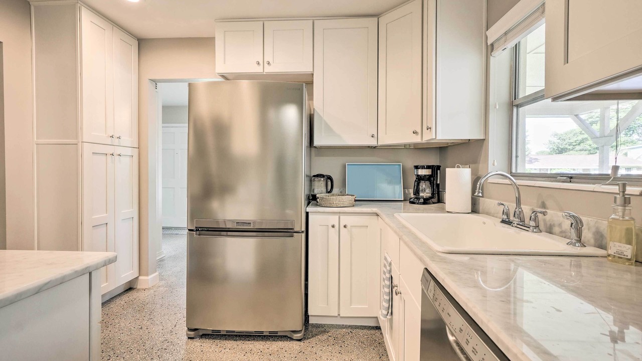Photo of Kitchen in Bay Crest Park