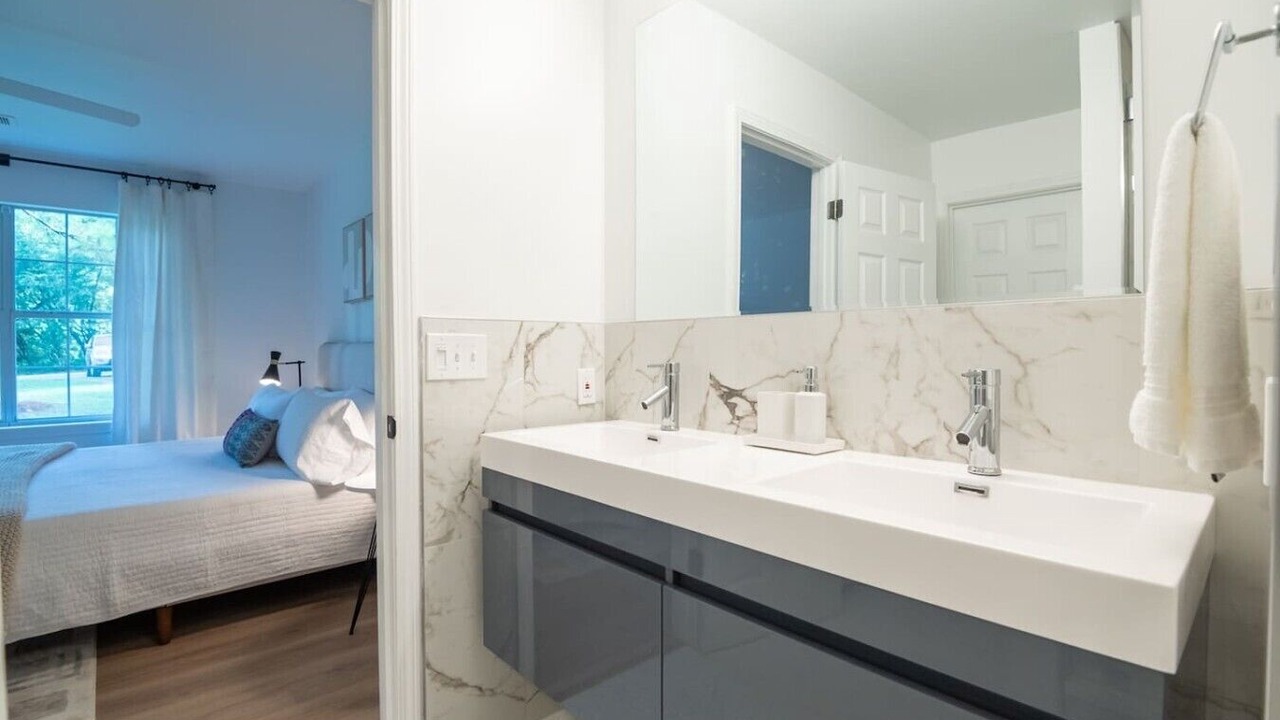 Photo of Bathroom in Auburn