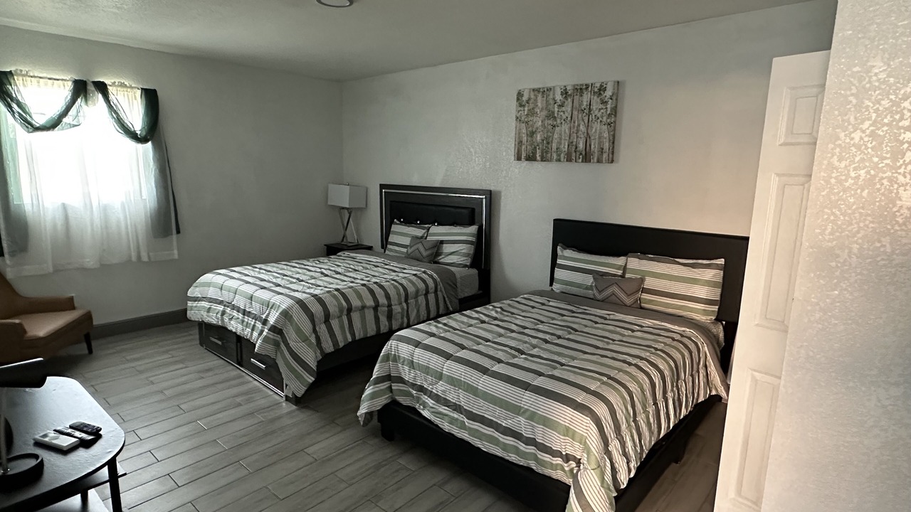 Photo of Bedroom in Oak Ridge