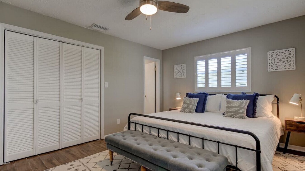 Photo of Bedroom in Tarpon Springs