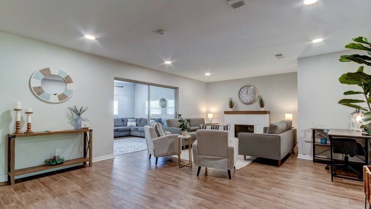Photo of Livingroom in Tarpon Springs